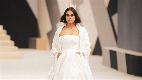 bride chanel show|THE BRIDE CHANEL FALL.